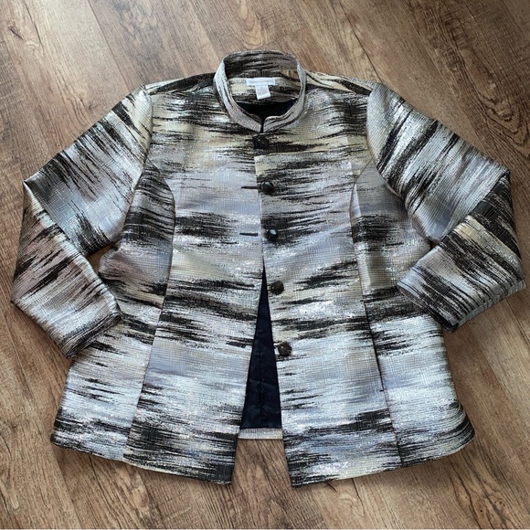 Elegant Black and Gray Women's Blazer - Picture 1 of 12